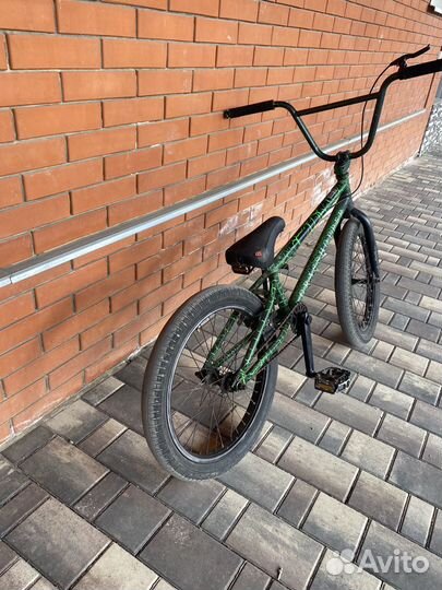 Трюковой велосипед бмх
