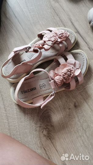 Сандалии для девочки