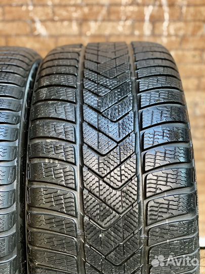 Pirelli Winter Sottozero 3 255/40 R18