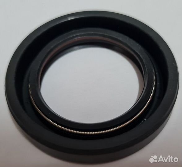 Сальник Yamaha (93102-25142) (24.8x38x7) оригинал