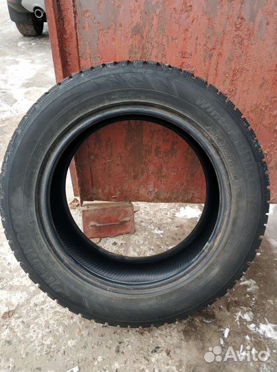 Hankook Winter I'Pike W409 235/55 R17 103T