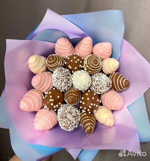 Клубника в шоколаде букет