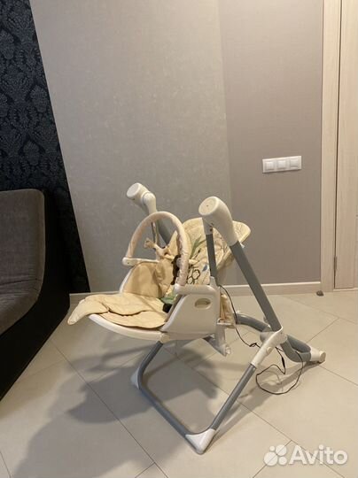 Детский столик для кормления