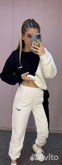 Костюм спортивный двухцветный