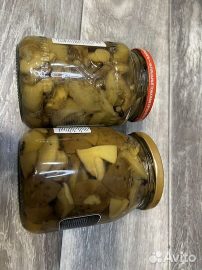 Грибы маринованные