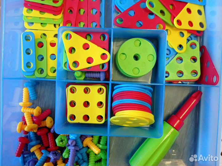 Конструктор пластик и 2d. Торга нет