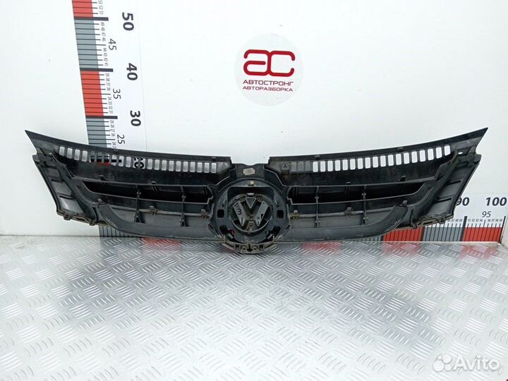 Б/У Б/У Решетка радиатора 5M0853651A VAG