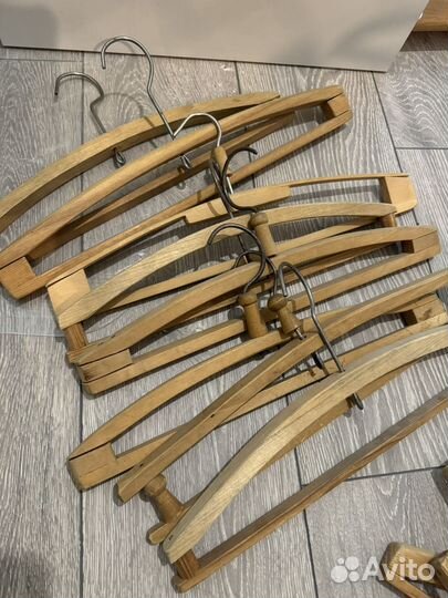 Плечики деревянные