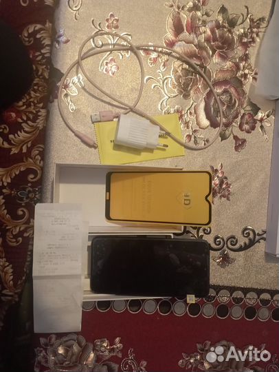 Xiaomi Redmi 8, 4/64 ГБ