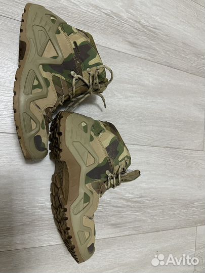 Кроссовки мультикам