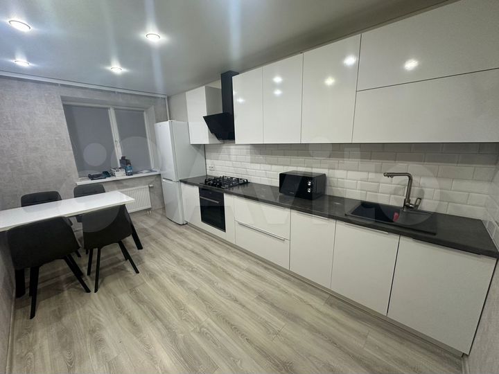 1-к. квартира, 40 м², 7/10 эт.