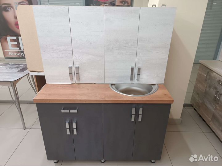 Кухонный гарнитур