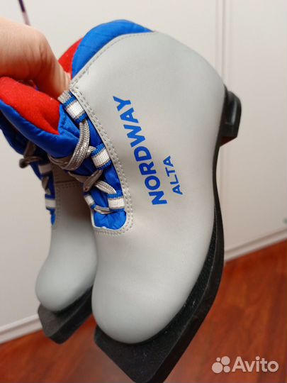 Лыжные ботинки детские 31 Nordway