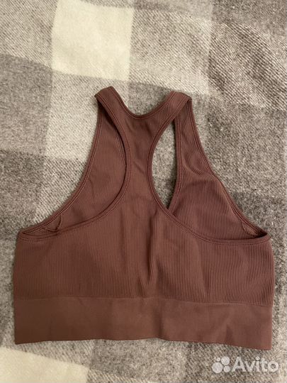 Топ спортивный hm