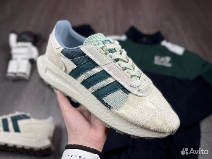 Спортивный костюм Emporio Armani