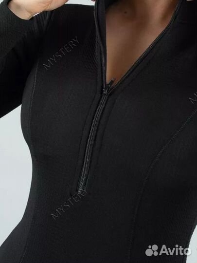 Женский слитый купальник