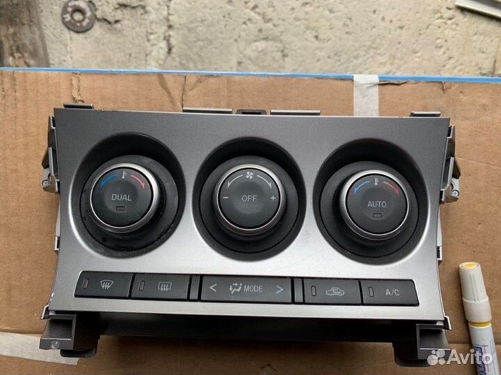 Блок управления климат-контролем Mazda Mazda 3 BL