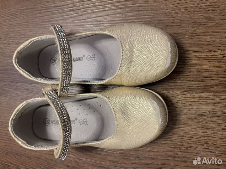 Туфли для девочки 26 размер