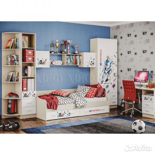 Мебель в детскую комнату кровать,стенка,шкафы,стол