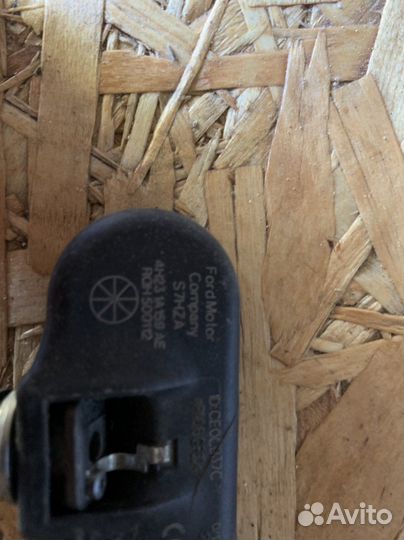 Датчик давления в шинах форд вольво