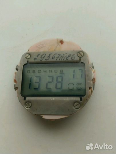 Часы электроника