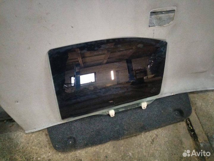 Стекло двери заднее левое Mitsubishi Lancer 2010