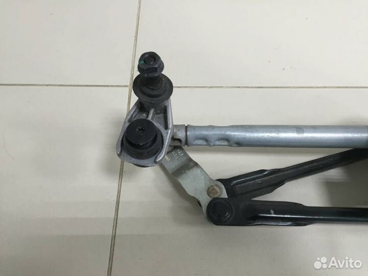 Трапеция стеклоочистителей Skoda Rapid 2012-2020