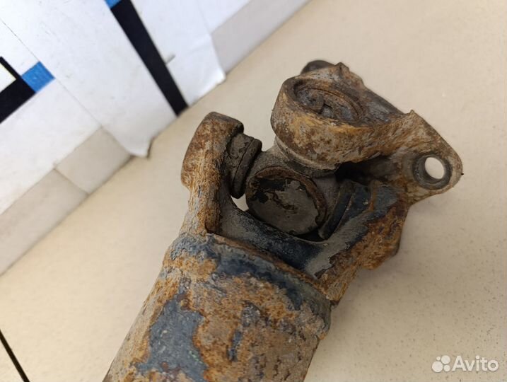 Б/У Б/У Вал карданный задний 3320005620X ssang