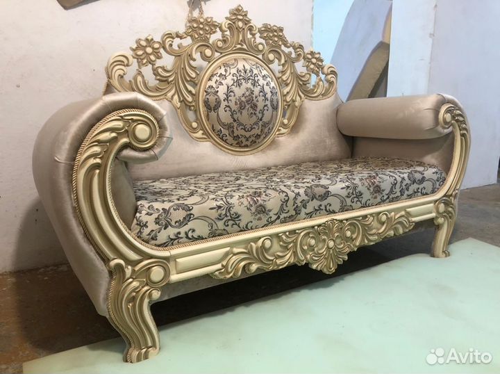 Диван банкетка