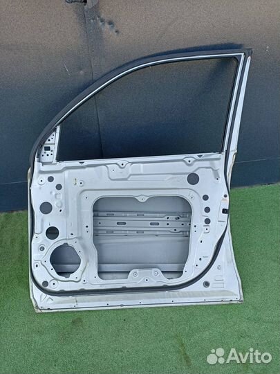 Дверь передняя правая Nissan X-Trail T31