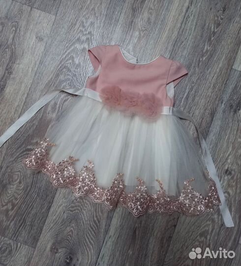 Платье праздничное детское 80 размер