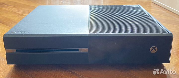 Xbox One 500 гб
