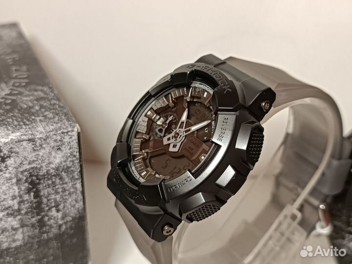 Casio G-Shock GM-110MF-1A новые