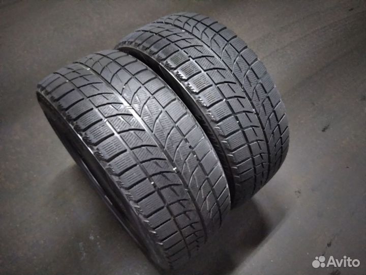 Bridgestone Blizzak WS-60 245/45 R18 96R