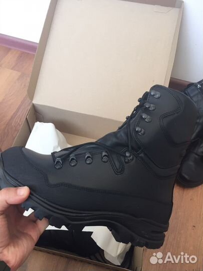 Ботинки «Фарадей» и термобельё