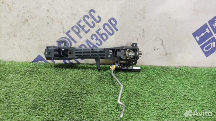 Ручка двери внешняя передняя левая Toyota Camry