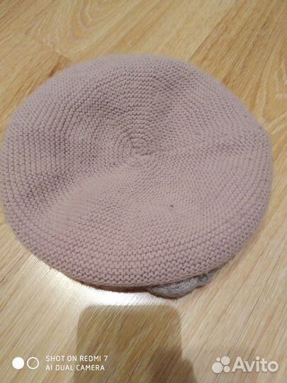 Женский берет