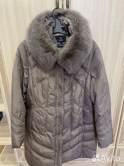 Пуховик женский