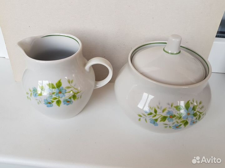 Молочник и сахарница