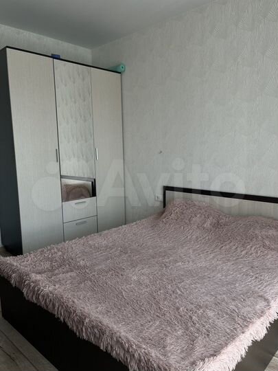 2-к. квартира, 45 м², 8/18 эт.