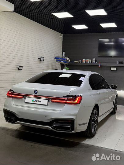 BMW 7 серия 2.0 AT, 2020, 12 800 км