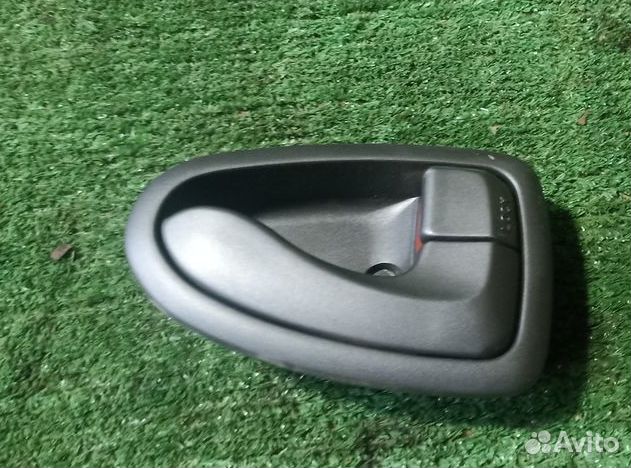 Ручка двери внутренняя правая Hyundai Accent II (1