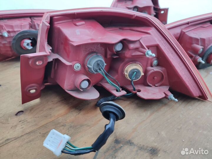 Комплект оригинальных фонарей lancer X 10