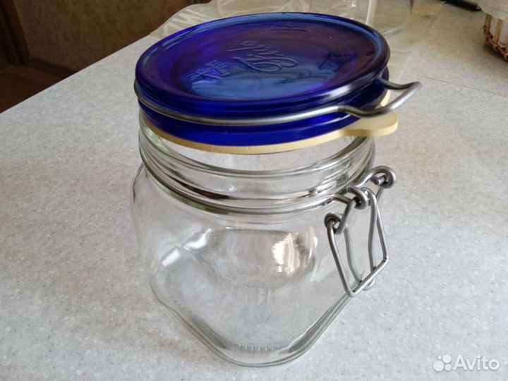 Банка для хранения