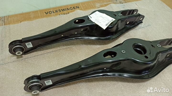 Рычаг задний нижний Skoda Karoq VAG 5Q0505311J