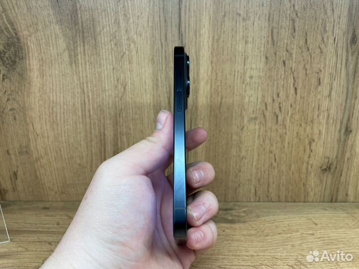 iPhone 15 Pro, 512 ГБ