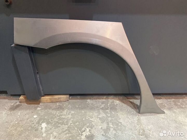 Задняя арка Mitsubishi Outlander