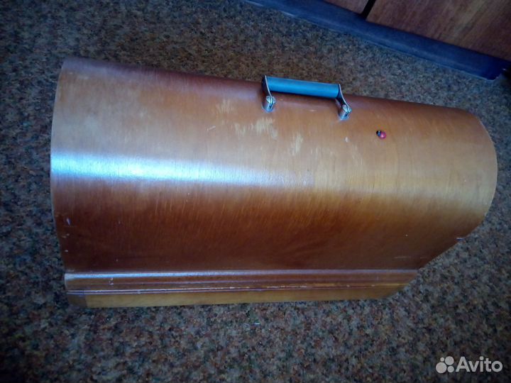 Швейная машинка ручная