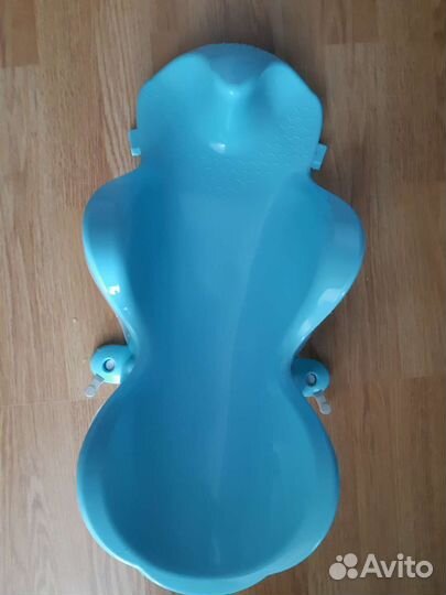 Ванночка для купания с горкой