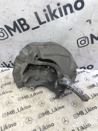 Кулак передний правый Bmw 5 E60